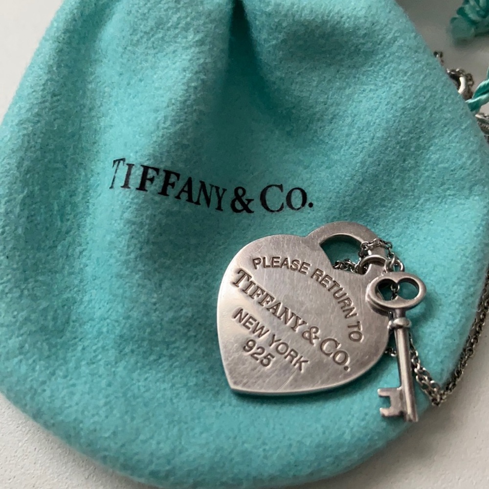 Return to Tiffany Heart Tag with Key Pendant